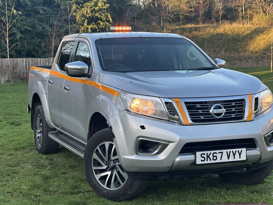 Nissan navara tekna  2.3DCI biturbo 190 cp an 2018 am doua bucati 2018