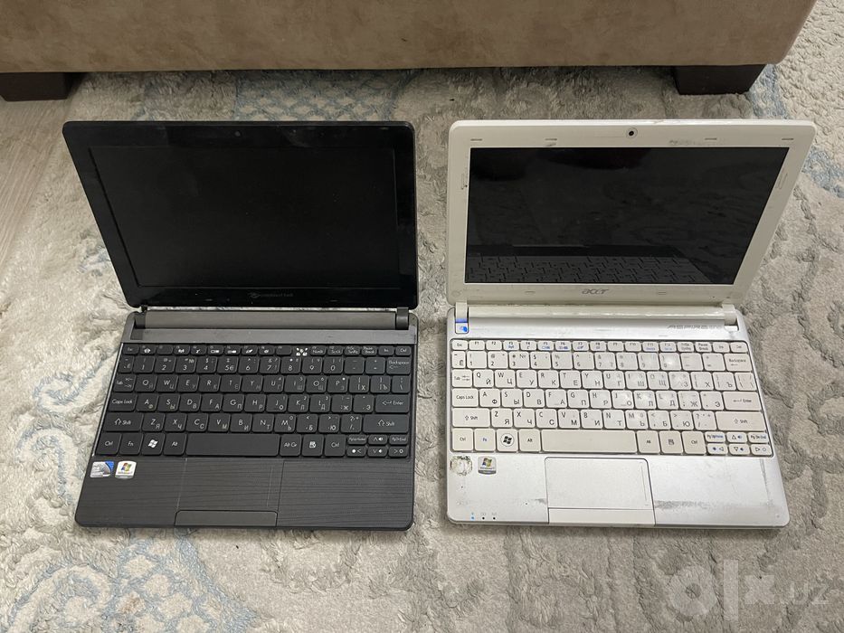 Продам два нетбука Acer за 500000 сум