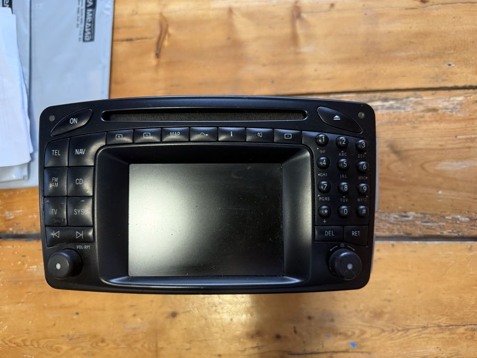 Навигация за Мерцедес Ц класа Mercedes C klasa W203 navi