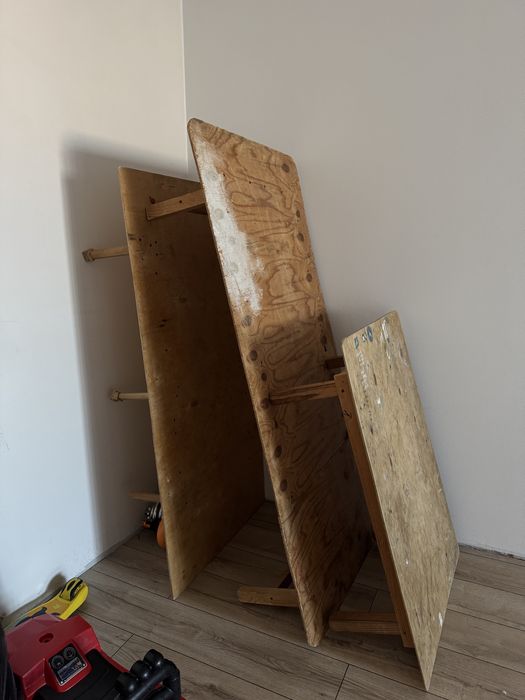 Жер стол сатылады 4000 тг ден