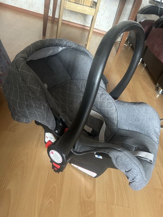 Автокресло до года