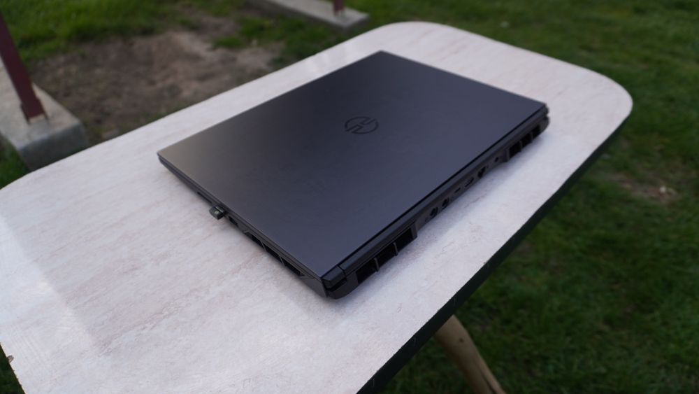 Laptop gaming I913900HX RTX4060 8GB 32GB RAM
