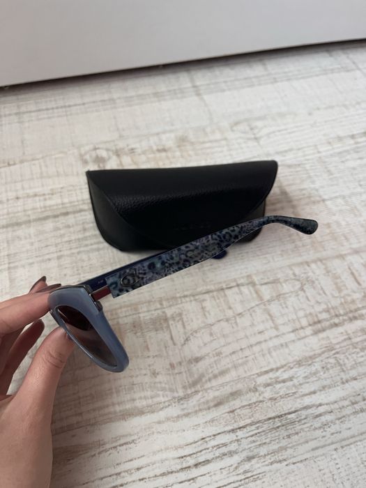 Слънчеви очила Guess