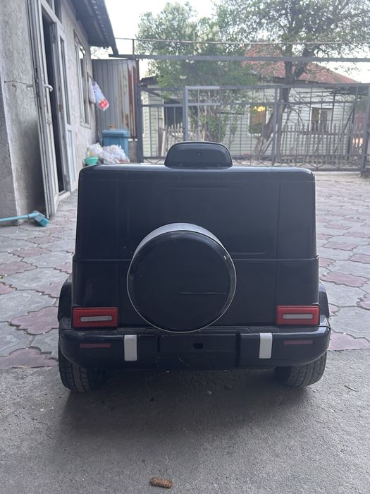 Детская электромашина Гелен