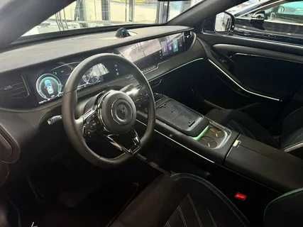 voyah free hybrid 318 km 30% boshlangich tolov bilan nasiya asosida