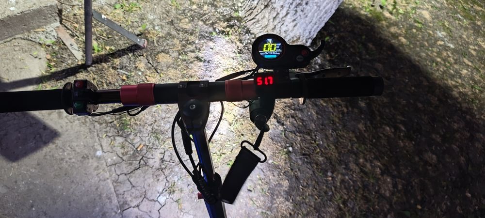 KuKuKirin M4 Pro Електрическа тротинетка