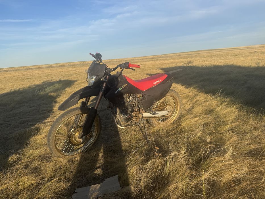 Продам эндуро 250
