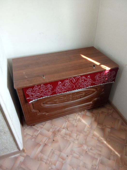 Продам сундук для дома
