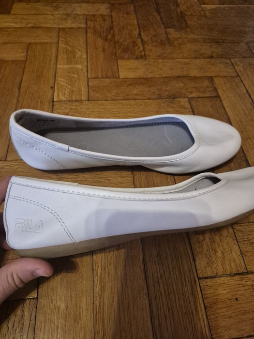 Кожени обувки на FILA