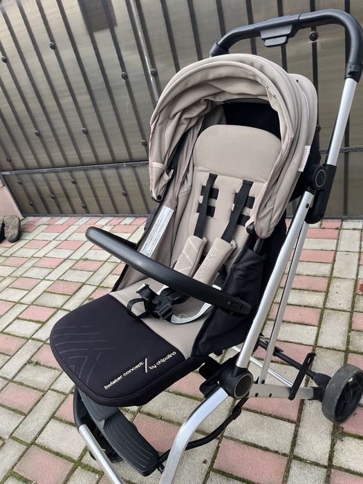 Carucior Chipolino Twister cu sezut rotativ