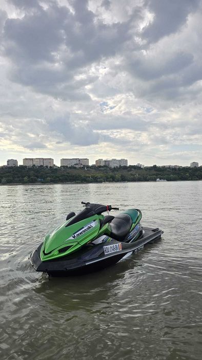 SkyJet Kawasaki Ulta 300x