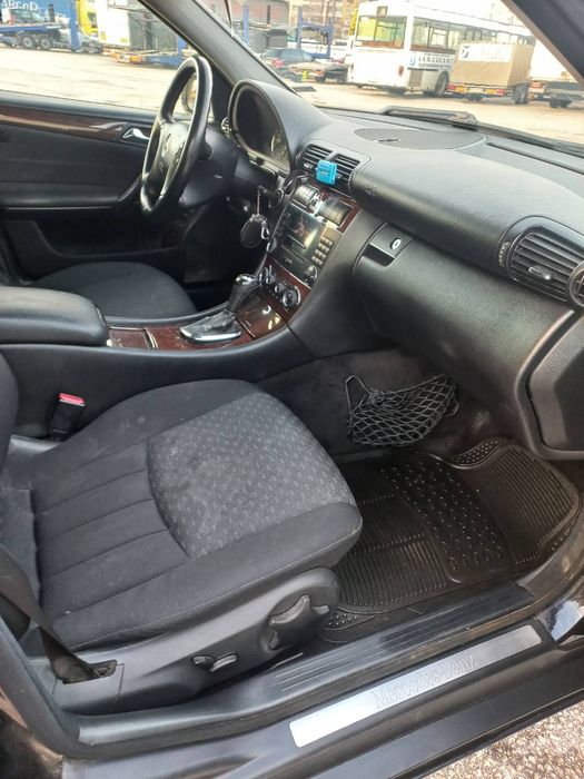 Mercedes C220 cdi face