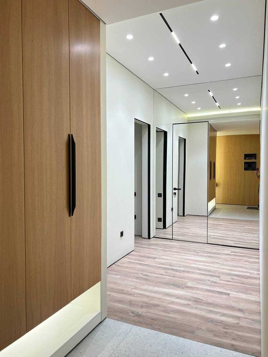 Срочно! 2-комнатная квартира 59 м² с ремонтом и кадастром