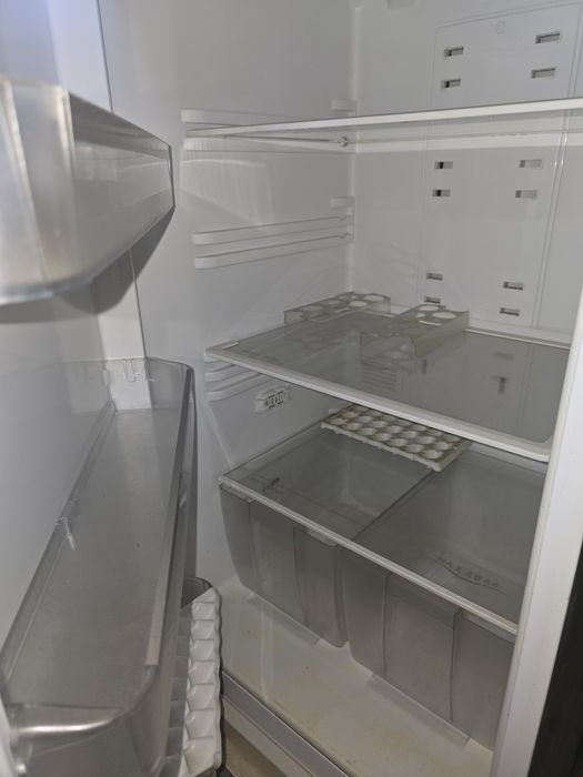 Холодильник no frost Vestel