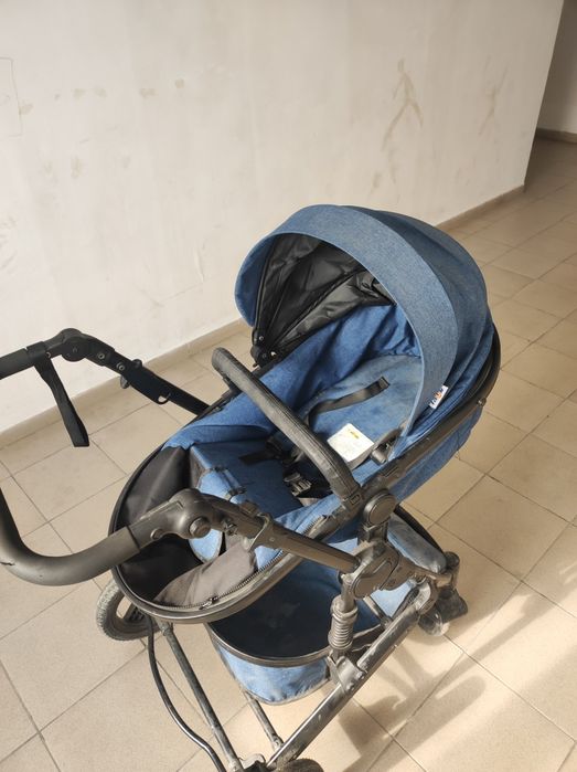 Коляска темный синий