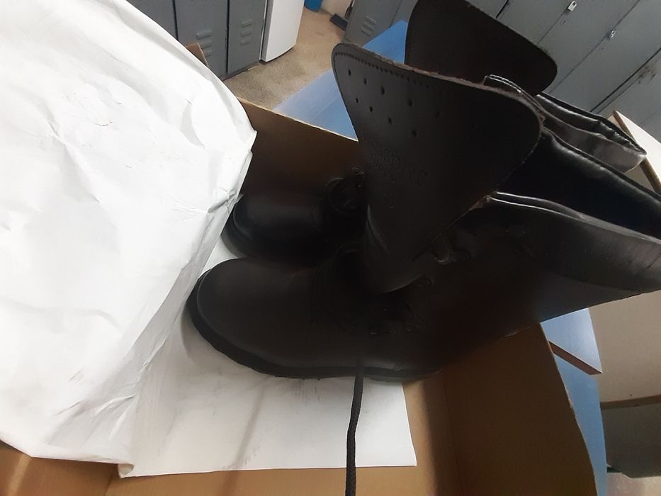 Bocanci piele romaneasca