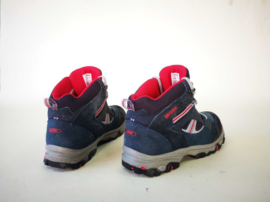 Bocanci PIELE  ghete munte dama copii 35 36  MEINDL  750 Ron  Ca NOI