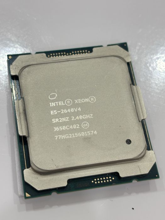 Серверный процессор Xeon e5 2640v4 2.40Ghz