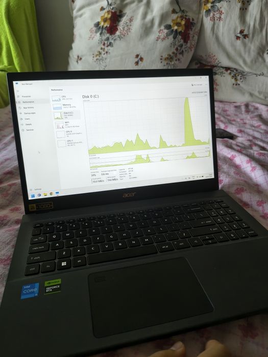 Când laptop de gaming Acer Aspire 7