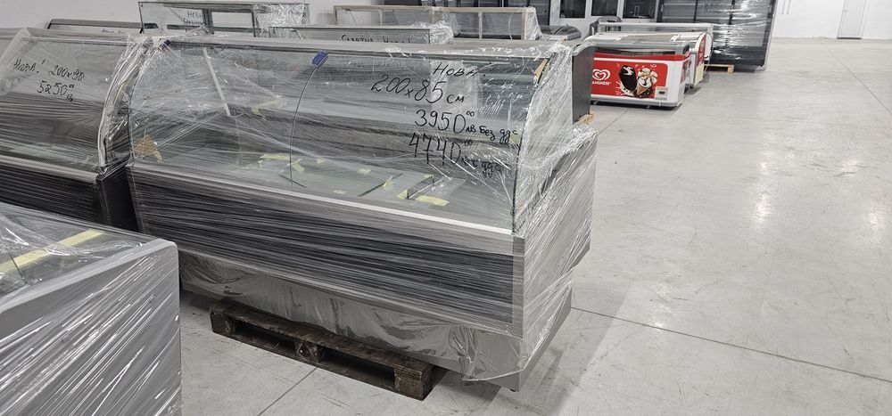 Хладилна витрина 200х85