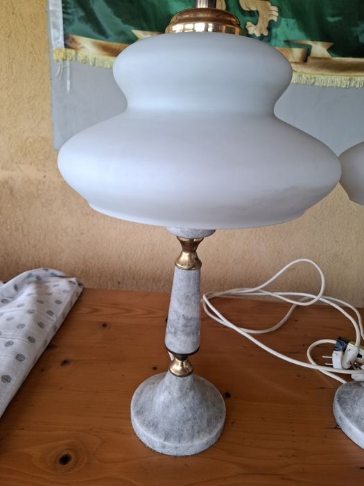 Продавам ретро винтидж нощни лампи