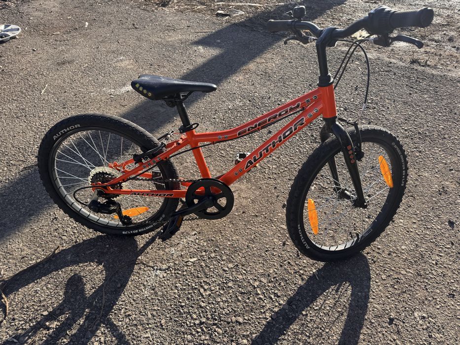 Велосипед autor , от 5лет до 9лет качественый!