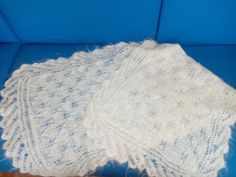 Шаль паутинка 2шт