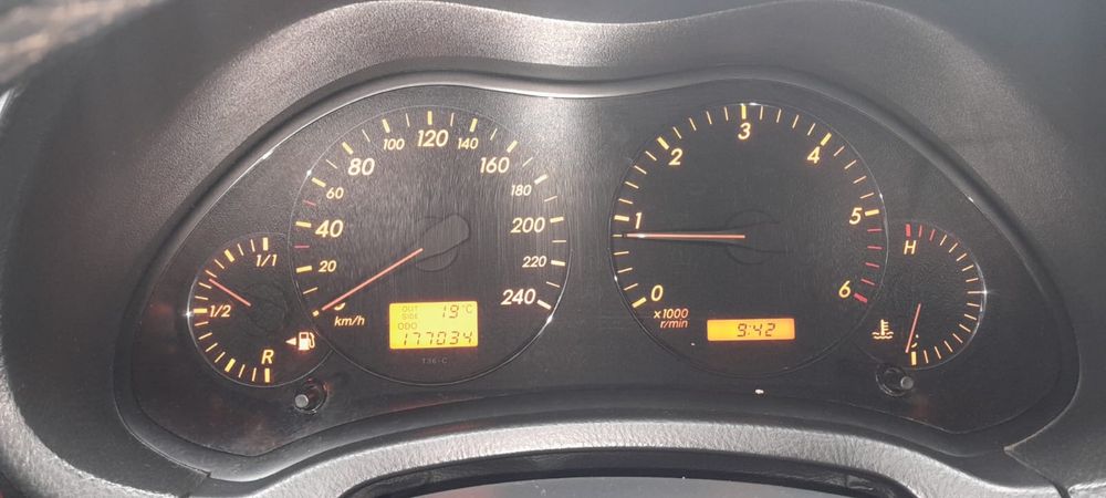 TOYOTA Avensis 2006 — imagine 3