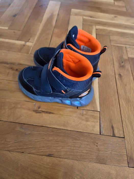 Skechers S-light светещи боти, номер 24