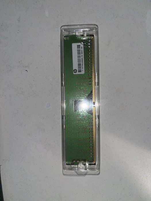 ОЗУ 8gb DDR4 2400