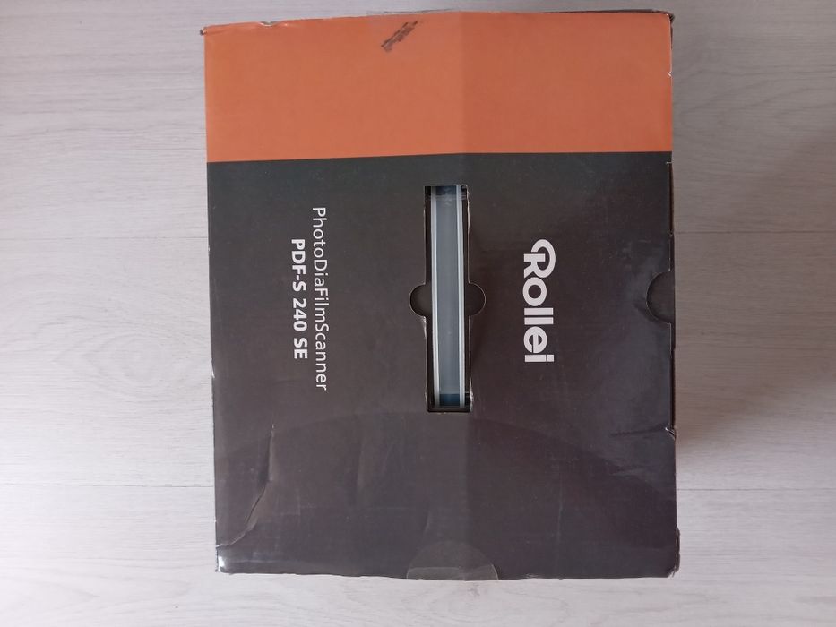 Продавам мулти скенер Rollei PhotoDiaFilmScanner PDF-S 240 SE