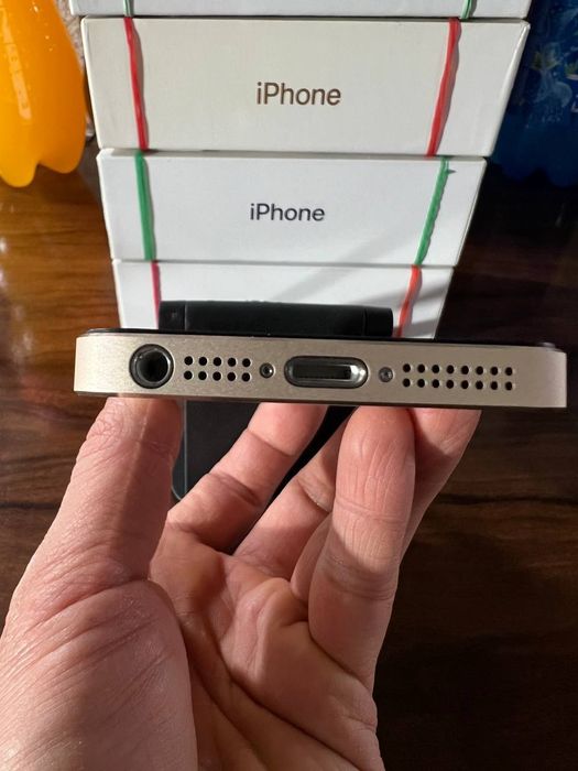 iPhone 5 ideal holatda