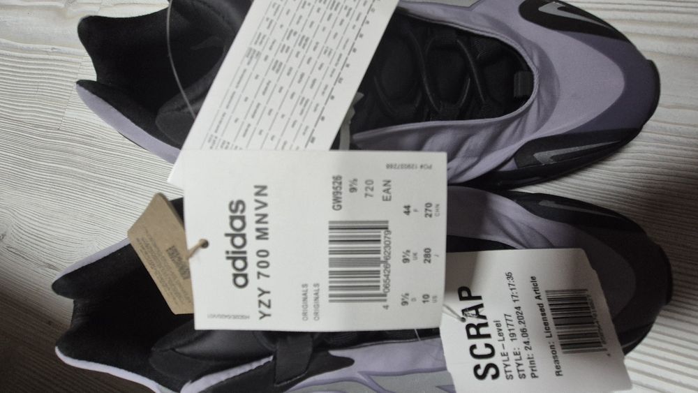 Vand Adidas originali