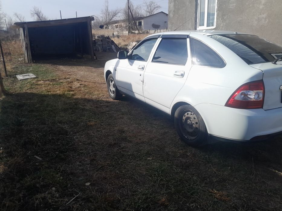 Продам приору 2 2015