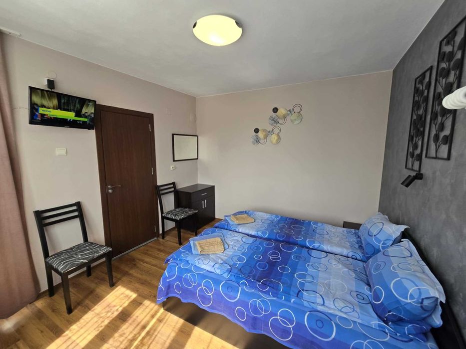 Къща под наем Дикови