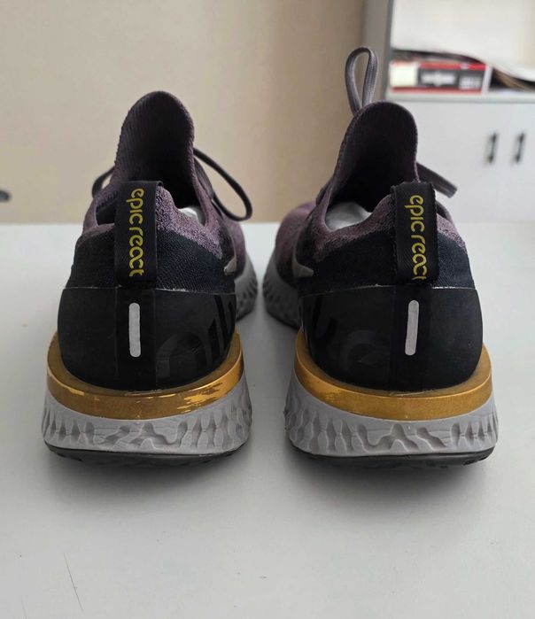Спортни обувки Nike Epic React 44.5