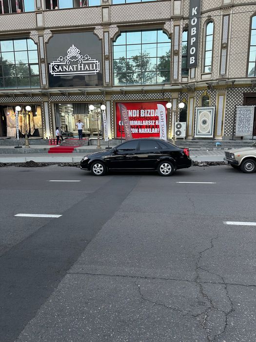 Gentra 2023 Elegant AT+ full Qora