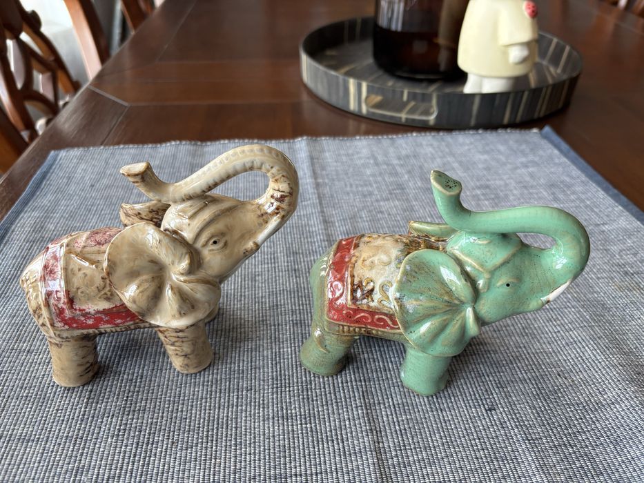 Продаю статуэтки слонов