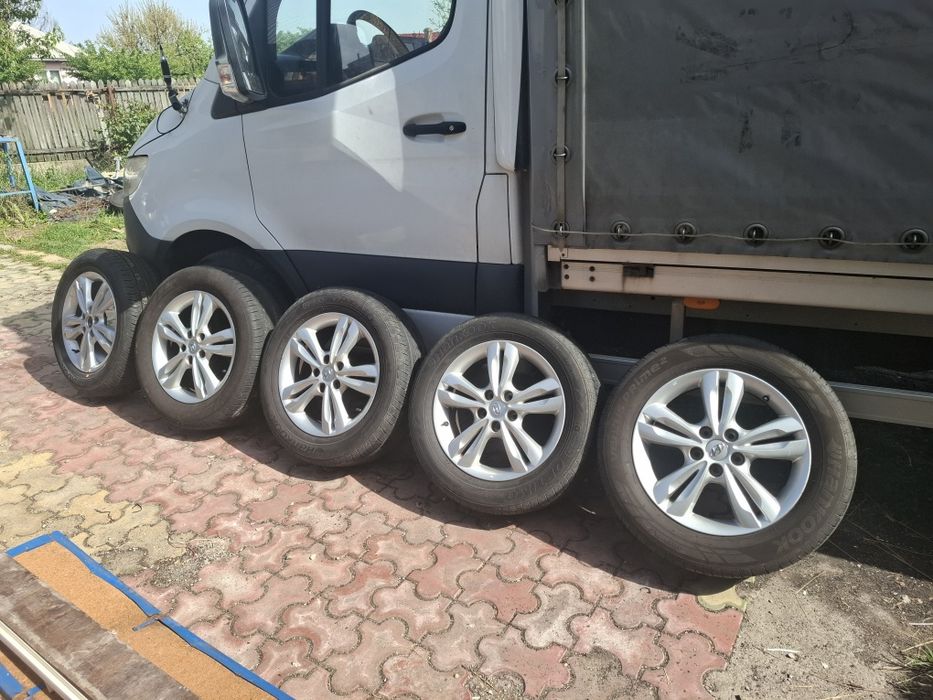 Roti Hyundai 225 60 R17
