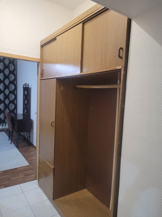 Продам прихожую,Россия