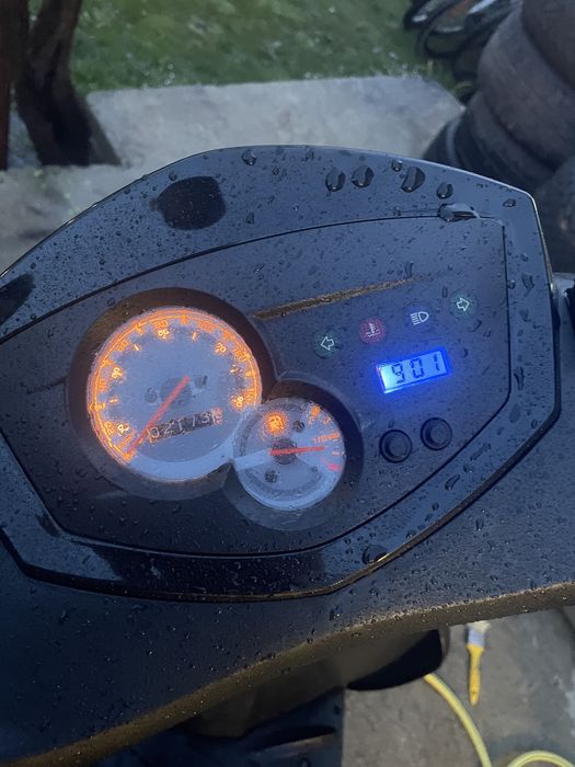 Продавам скутер Generic 125