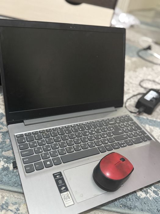 Сатылады срочно ноутбук