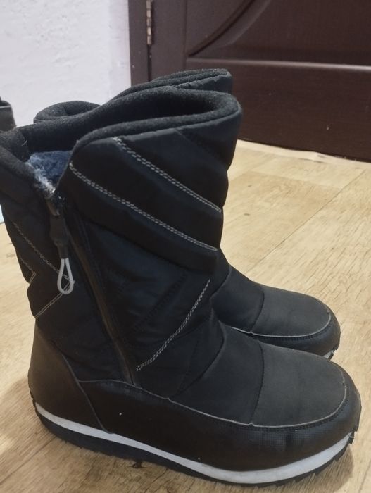 Продам зимние сапоги 37рр 10тыс