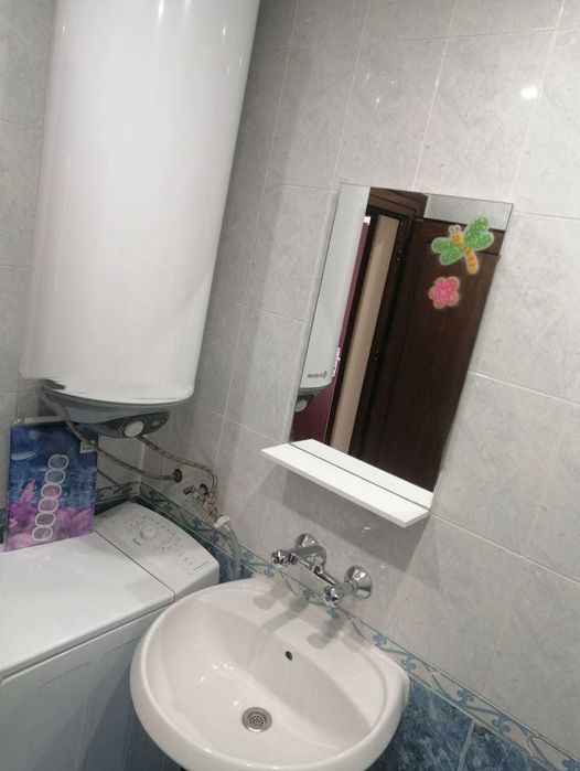 Дава се под наем Тристаен апартамент в Варна, Бриз - 93 кв.м за 500 € - Снимка #19