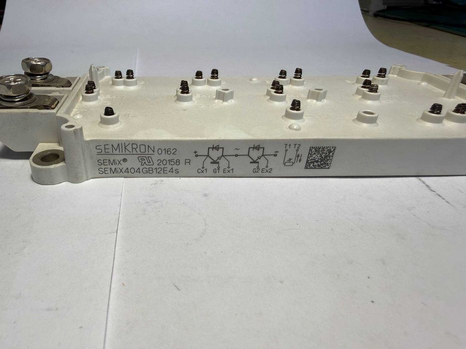 IGBT modul, diod most, tiristor, lcd ekran, touch sensor.