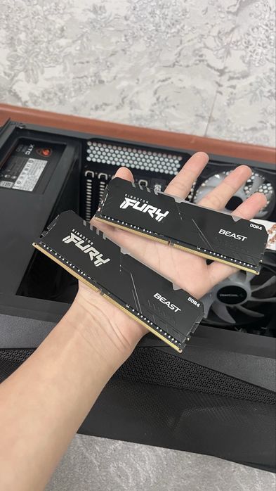 Kingston FURY RGB DDR4 16GB (2x8GB)