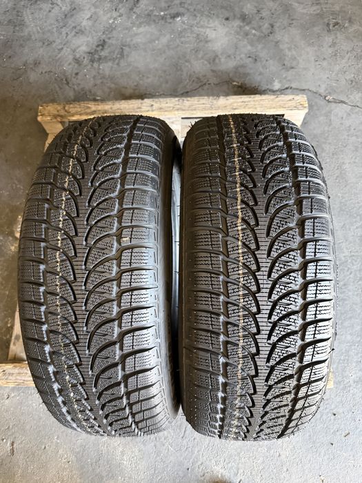 2 anvelope iarna profil nou , 215/60/17 , Bridgestone , 8.3 mm !