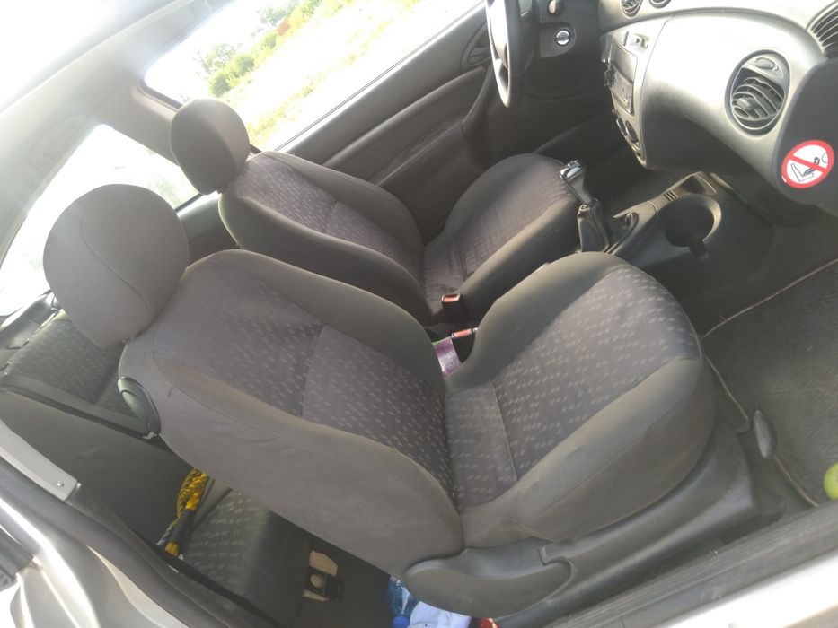 Форд фокус 1.6/Ford Focus