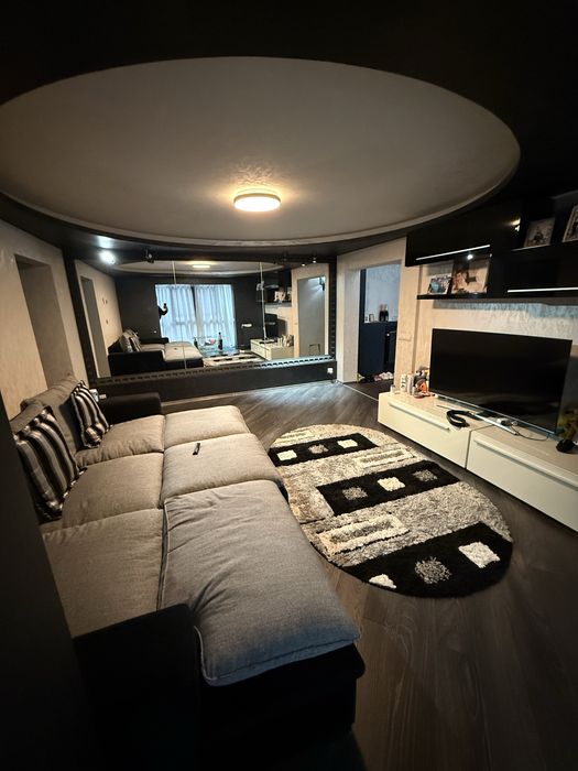 Apartament 2 camere – complet renovat- ETAJUL 1!Râmnicu Sărat