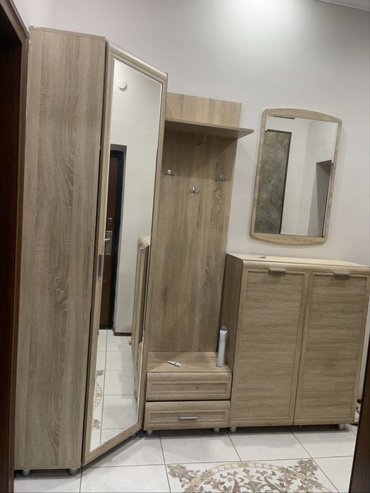 Прихожка Б/у в отличном состояние